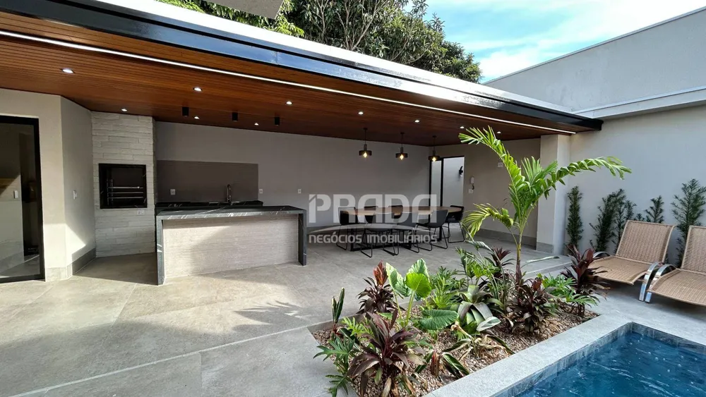 Casa, 4 quartos, 230 m² - Foto 2