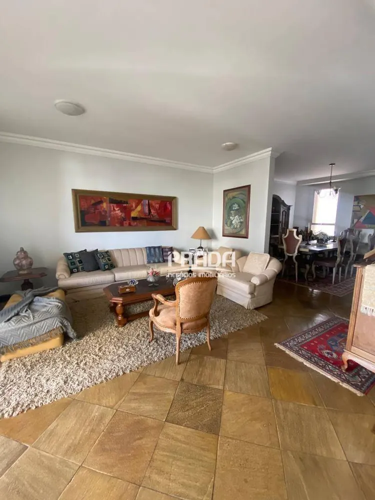 Apartamento, 3 quartos, 201 m² - Foto 1