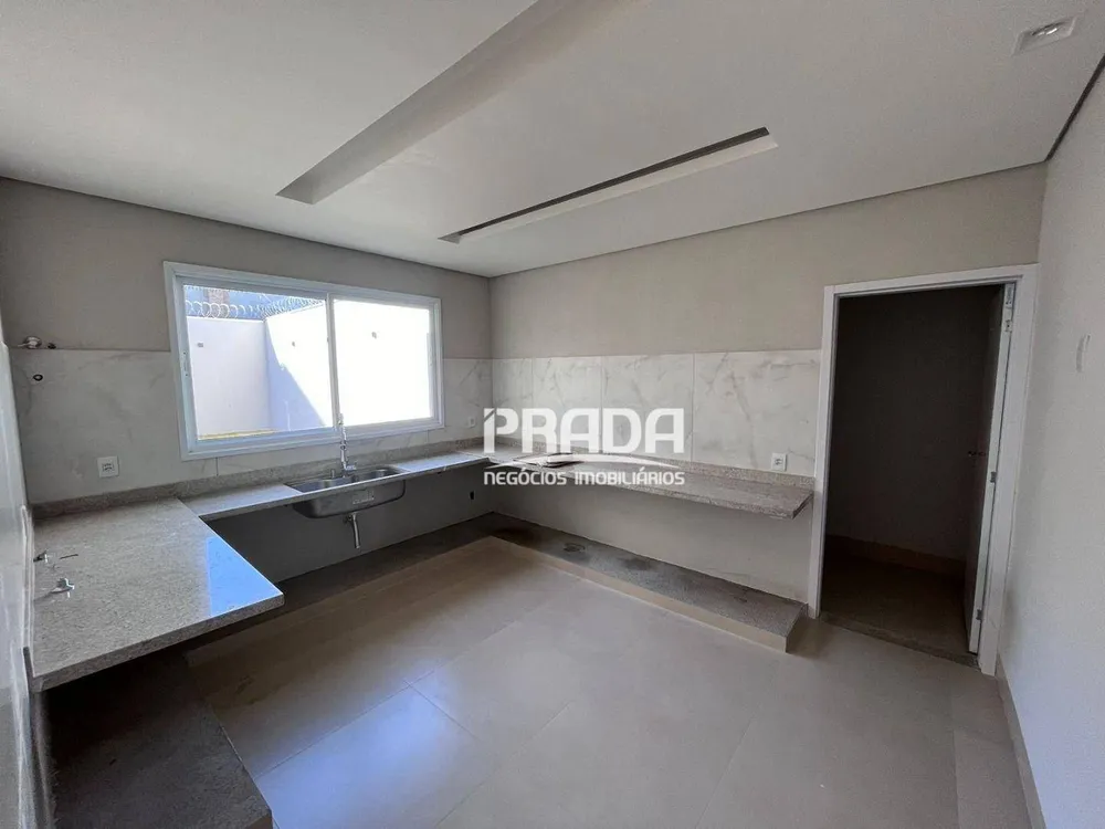 Casa, 3 quartos, 250 m² - Foto 4