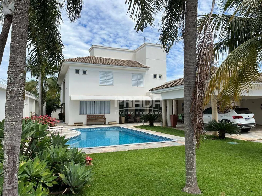 Casa, 3 quartos, 402 m² - Foto 1