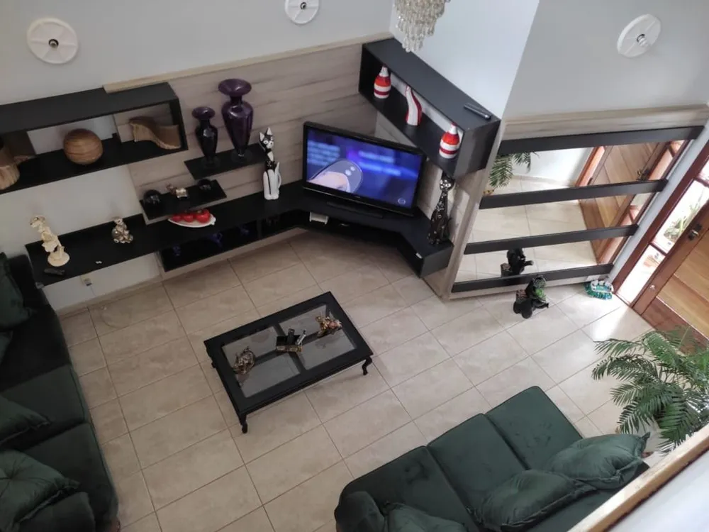 Casa, 3 quartos, 240 m² - Foto 3