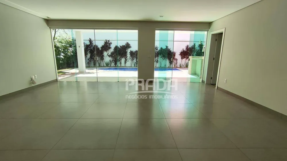 Sobrado, 4 quartos, 302 m² - Foto 4