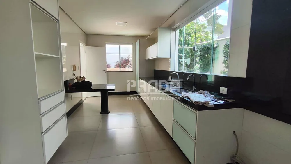 Sobrado, 4 quartos, 302 m² - Foto 10
