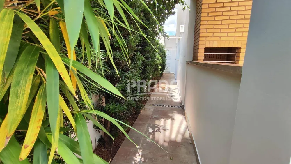 Sobrado, 4 quartos, 302 m² - Foto 9