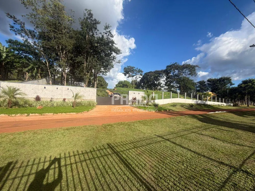 Chácara, 4 quartos, 6945 m² - Foto 1