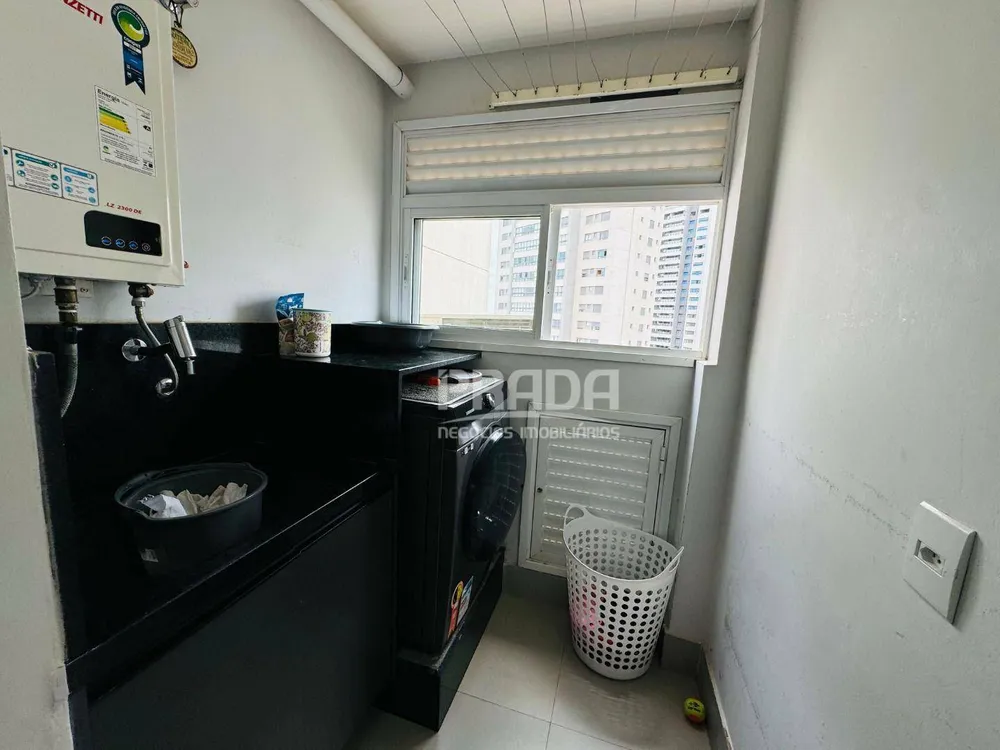 Apartamento, 3 quartos, 196 m² - Foto 3