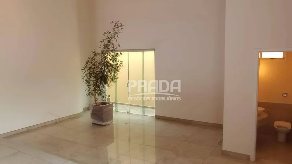 Casa, 3 quartos, 282 m² - Foto 1
