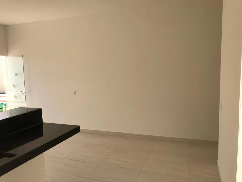 Casa, 2 quartos, 70 m² - Foto 2