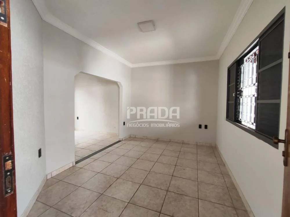 Casa, 3 quartos, 210 m² - Foto 2