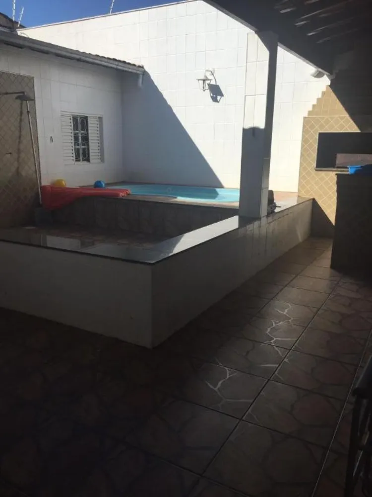 Casa, 3 quartos, 186 m² - Foto 11