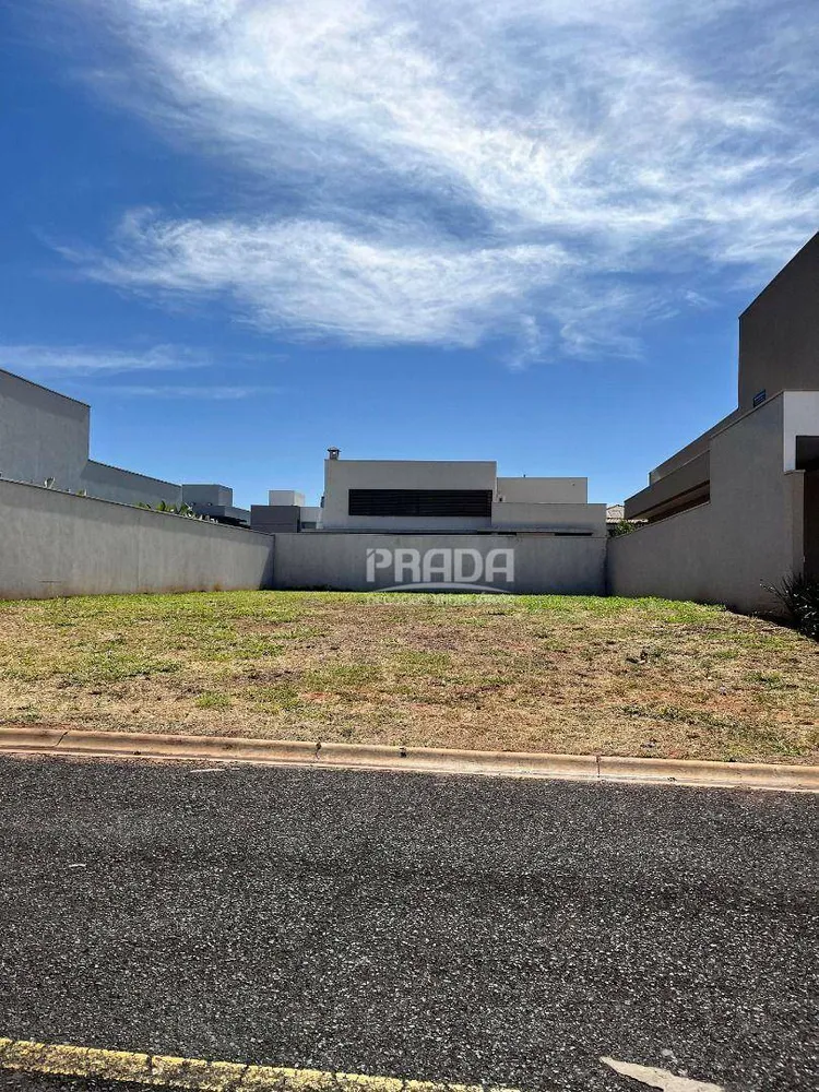 Loteamento e Condomínio, 420 m² - Foto 1