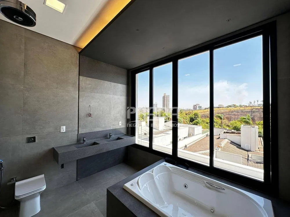 Sobrado, 4 quartos, 298 m² - Foto 10