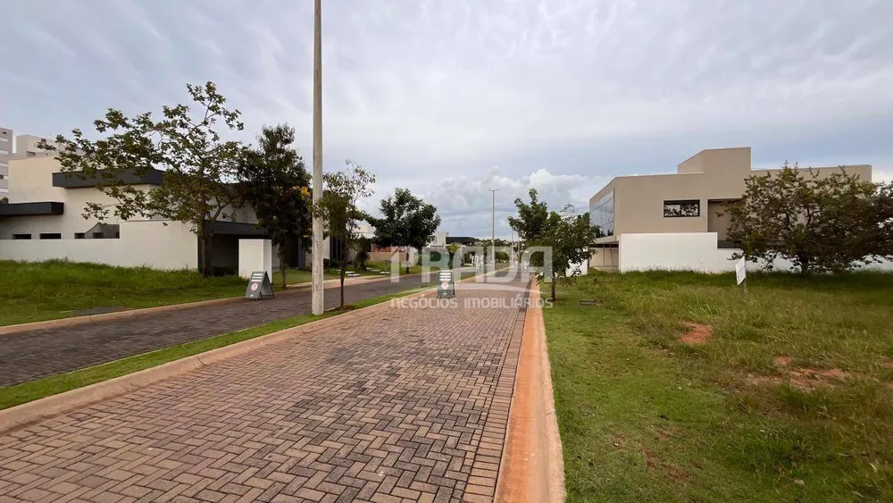 Loteamento e Condomínio, 421 m² - Foto 2