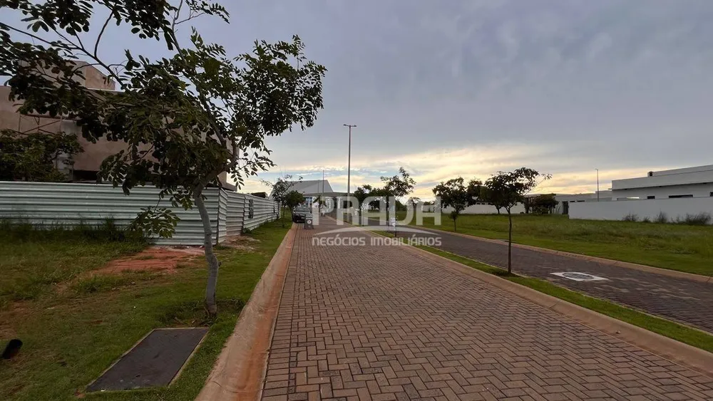 Loteamento e Condomínio, 421 m² - Foto 5