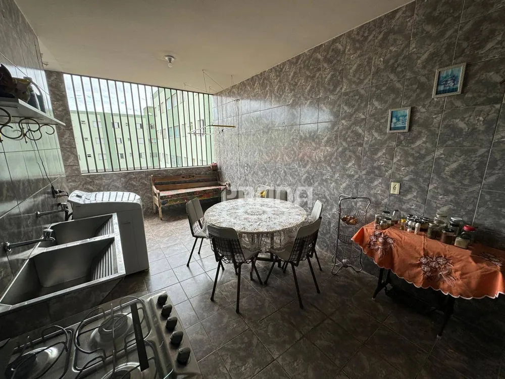 Sobrado, 6 quartos, 319 m² - Foto 10