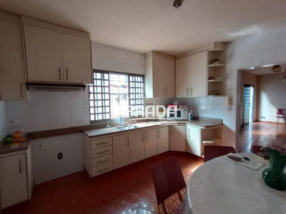 Casa, 3 quartos, 215 m² - Foto 6