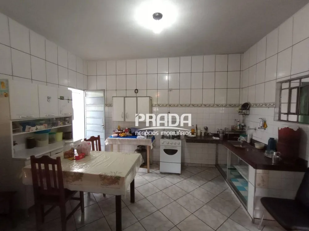 Casa, 3 quartos, 208 m² - Foto 2