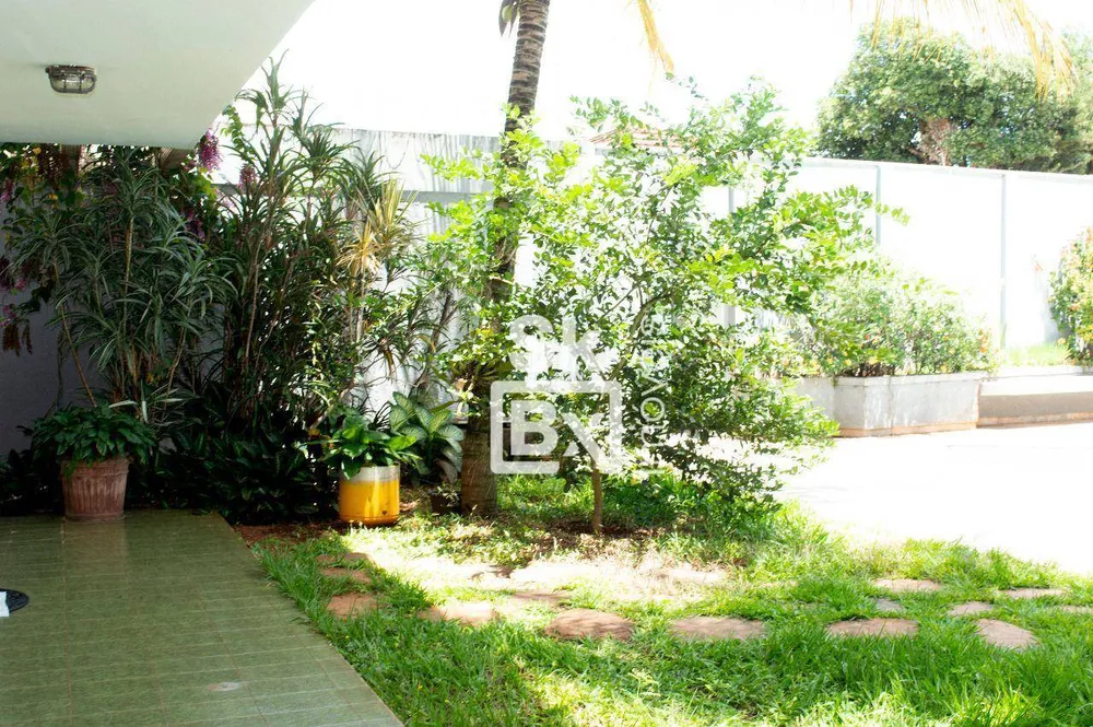 Casa, 4 quartos, 340 m² - Foto 11