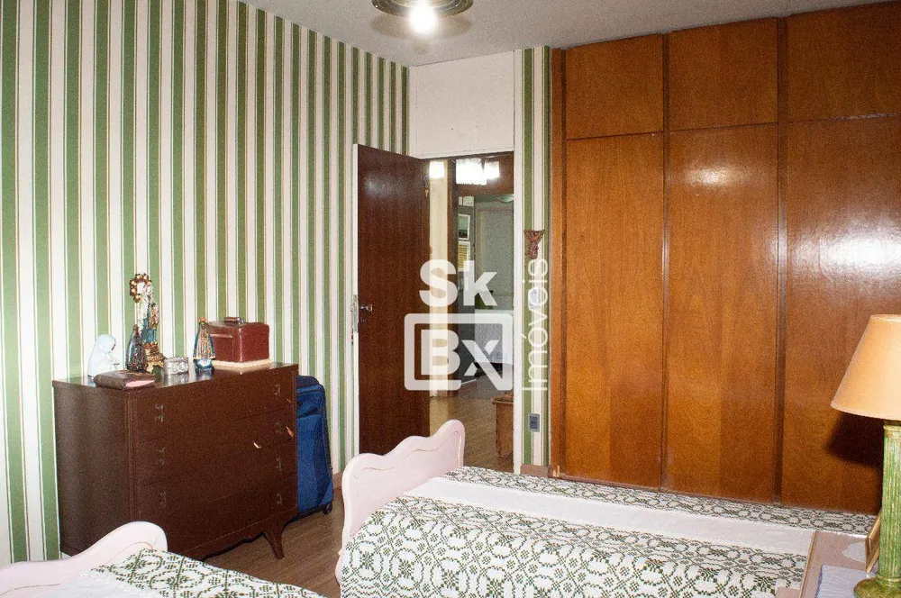 Casa, 4 quartos, 340 m² - Foto 12