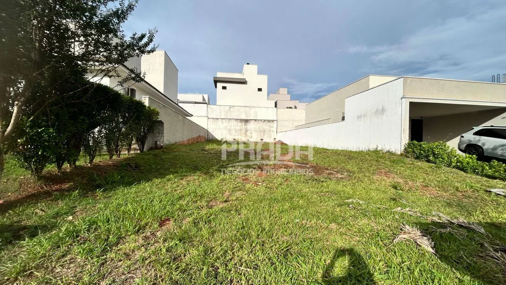 Loteamento e Condomínio, 360 m² - Foto 1