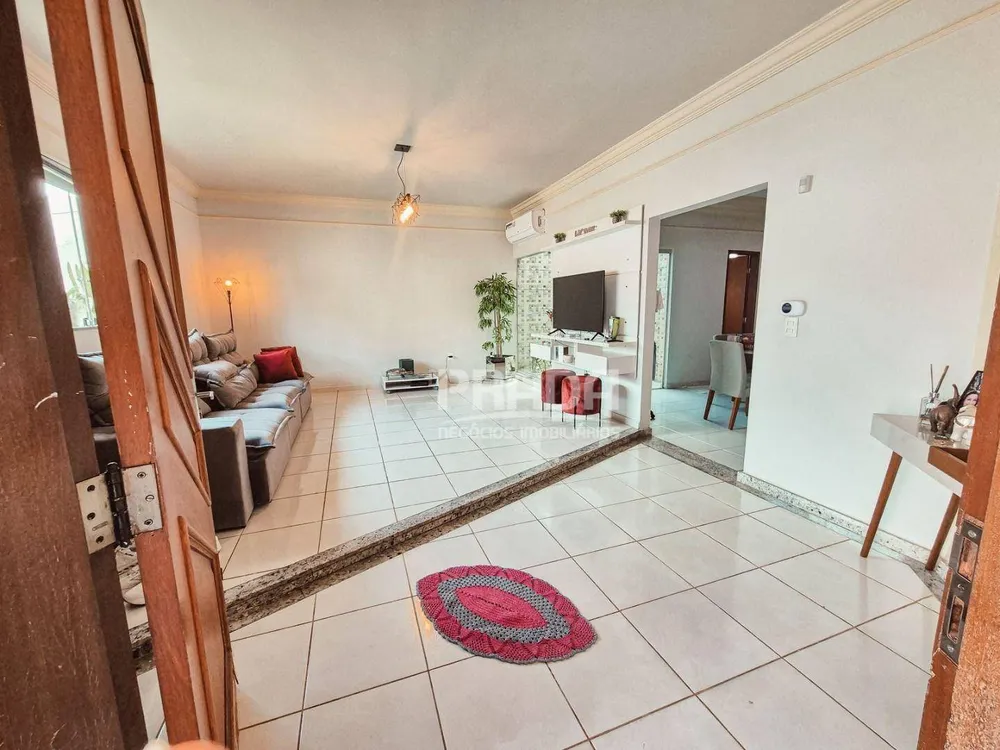 Casa, 3 quartos, 202 m² - Foto 3