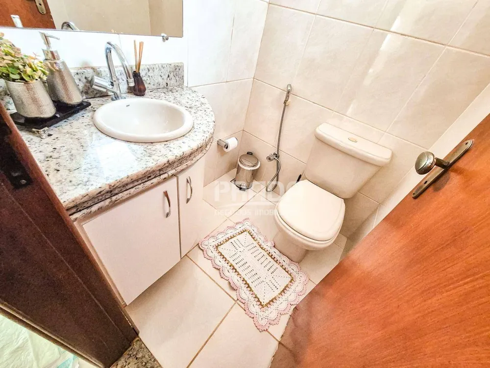Casa, 3 quartos, 202 m² - Foto 8