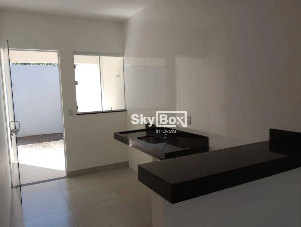 Casa, 2 quartos, 67 m² - Foto 1