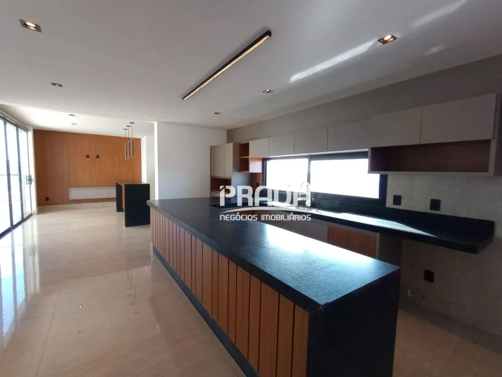 Cobertura, 3 quartos, 260 m² - Foto 2