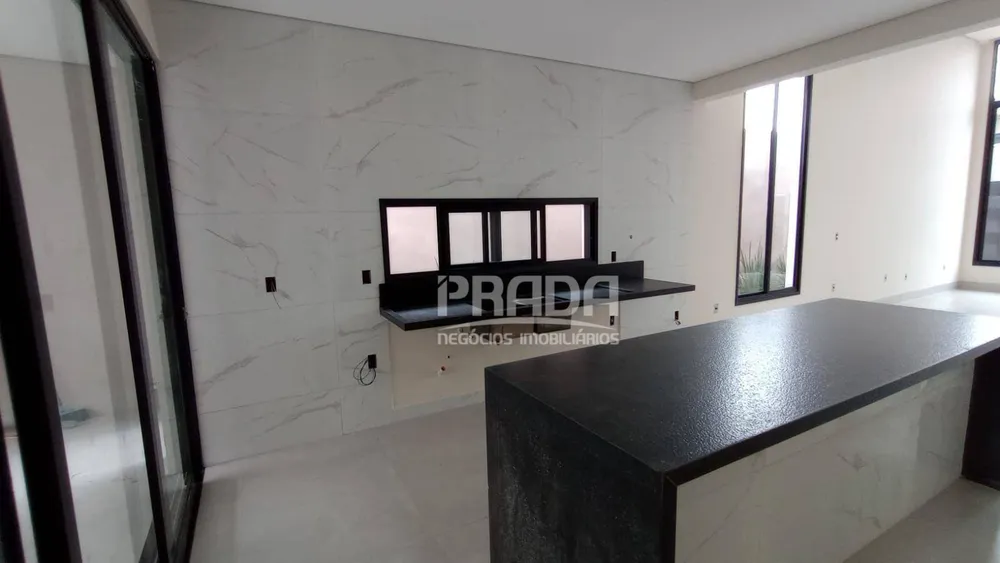 Casa, 3 quartos, 180 m² - Foto 3