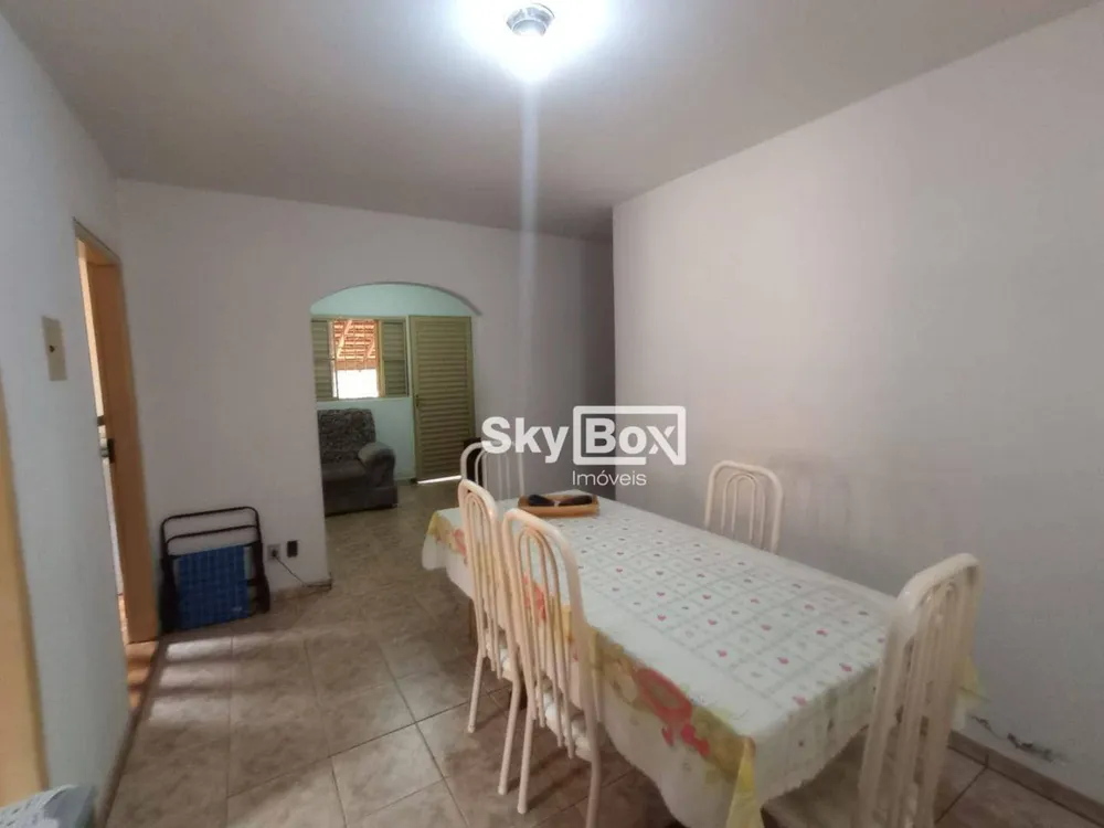 Casa, 3 quartos, 131 m² - Foto 3