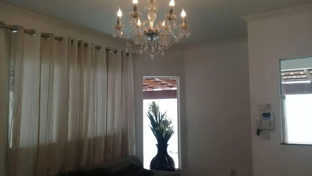 Casa, 4 quartos, 300 m² - Foto 1