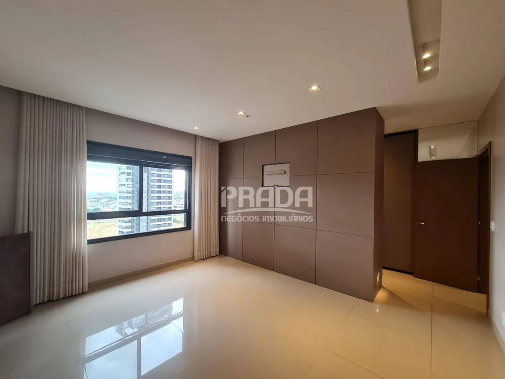 Apartamento, 3 quartos, 185 m² - Foto 1