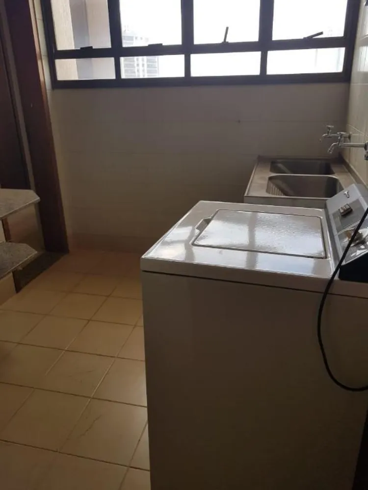Apartamento, 4 quartos, 230 m² - Foto 9
