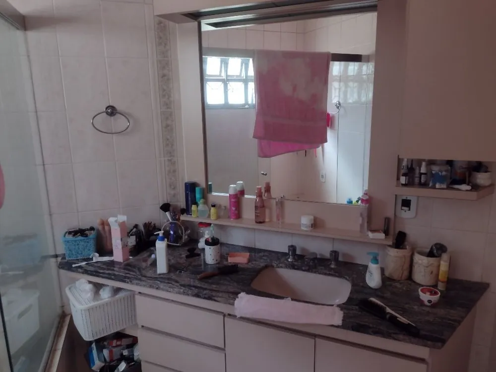 Casa, 4 quartos, 262 m² - Foto 2