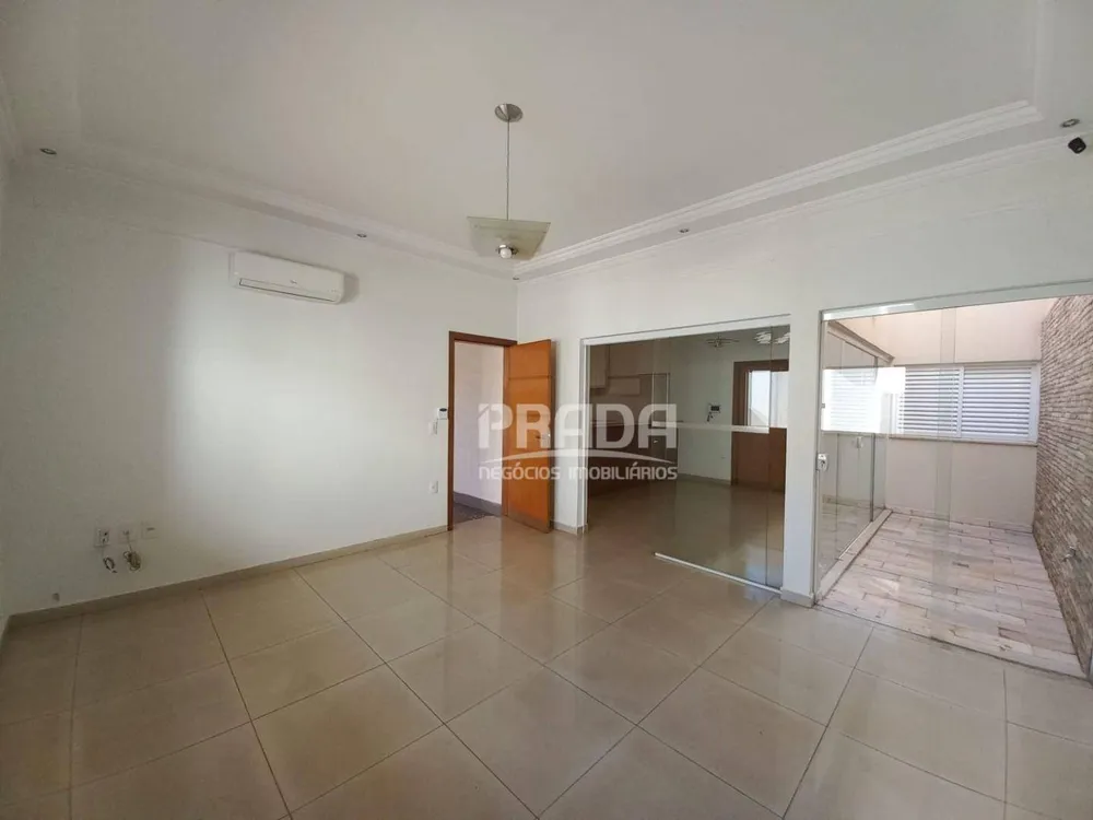Casa, 3 quartos, 180 m² - Foto 1
