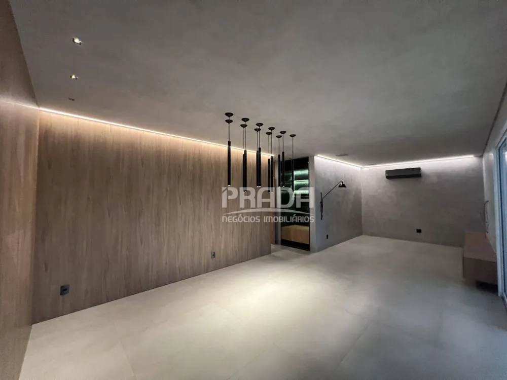 Apartamento, 3 quartos, 198 m² - Foto 2