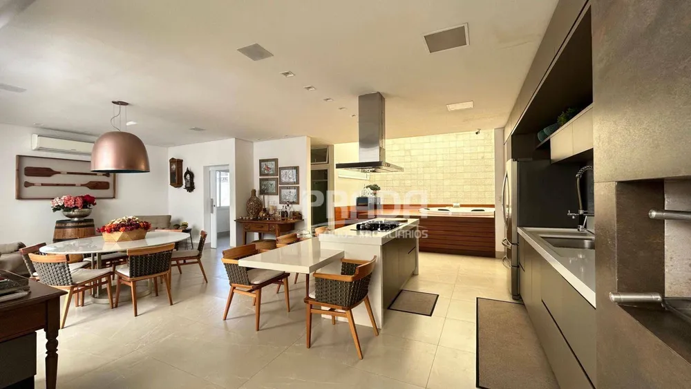 Apartamento, 3 quartos, 356 m² - Foto 1