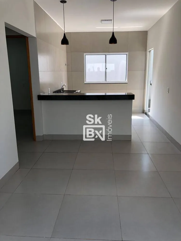 Casa, 2 quartos, 64 m² - Foto 1