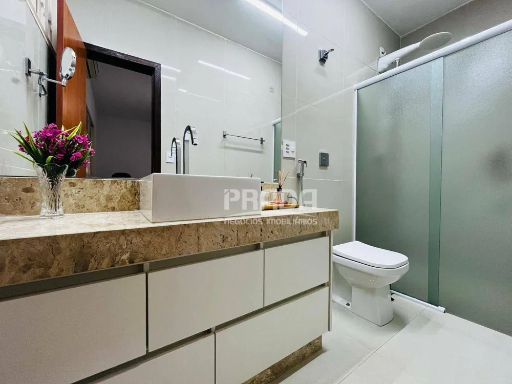 Casa, 3 quartos, 241 m² - Foto 14