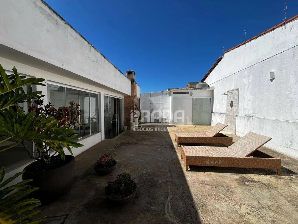 Casa, 3 quartos, 241 m² - Foto 4