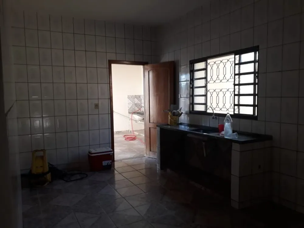 Casa, 6 quartos, 277 m² - Foto 4