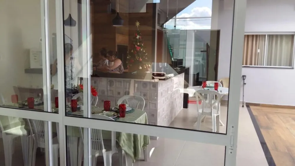 Casa, 4 quartos, 230 m² - Foto 11