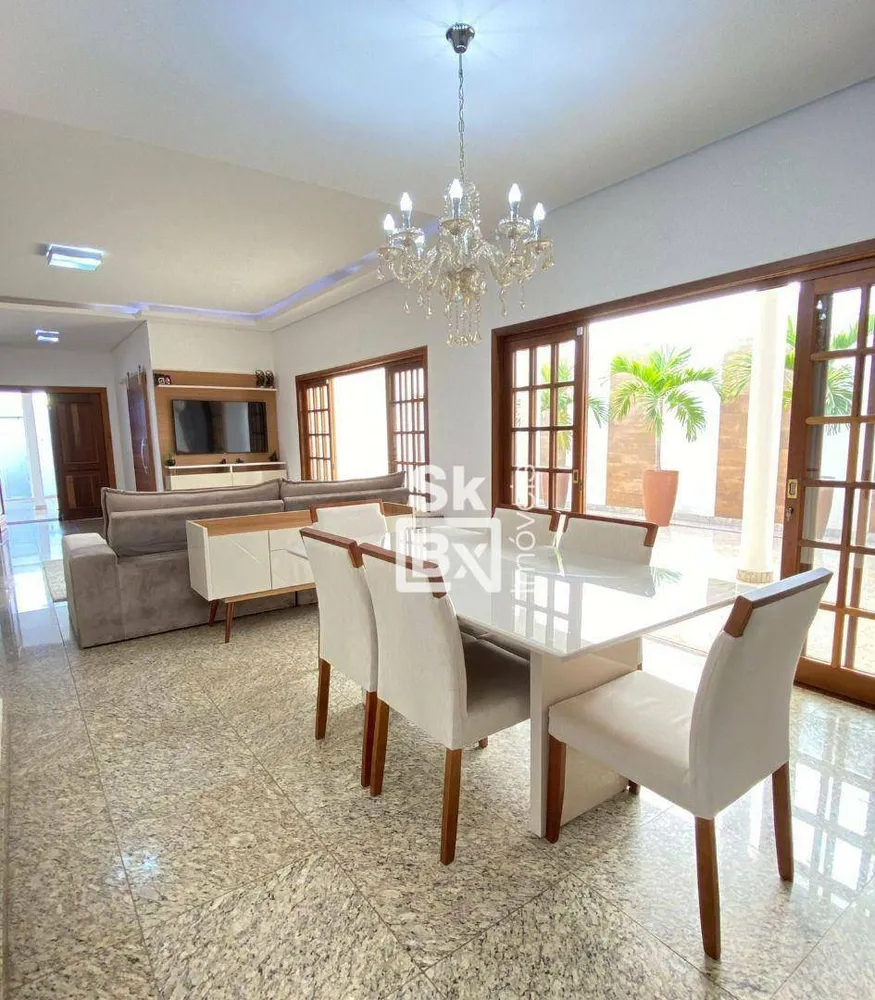Casa, 3 quartos, 207 m² - Foto 5