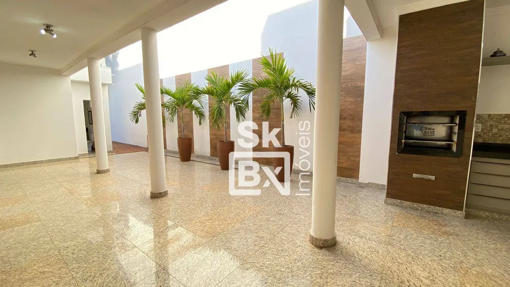 Casa, 3 quartos, 207 m² - Foto 4