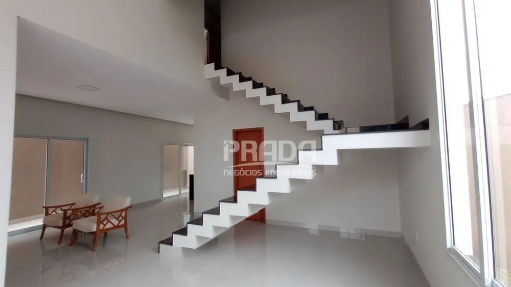 Casa, 3 quartos, 193 m² - Foto 3