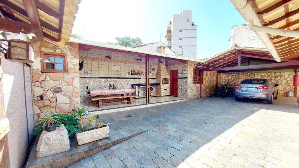 Casa à venda com 5 quartos, 79m² - Foto 41