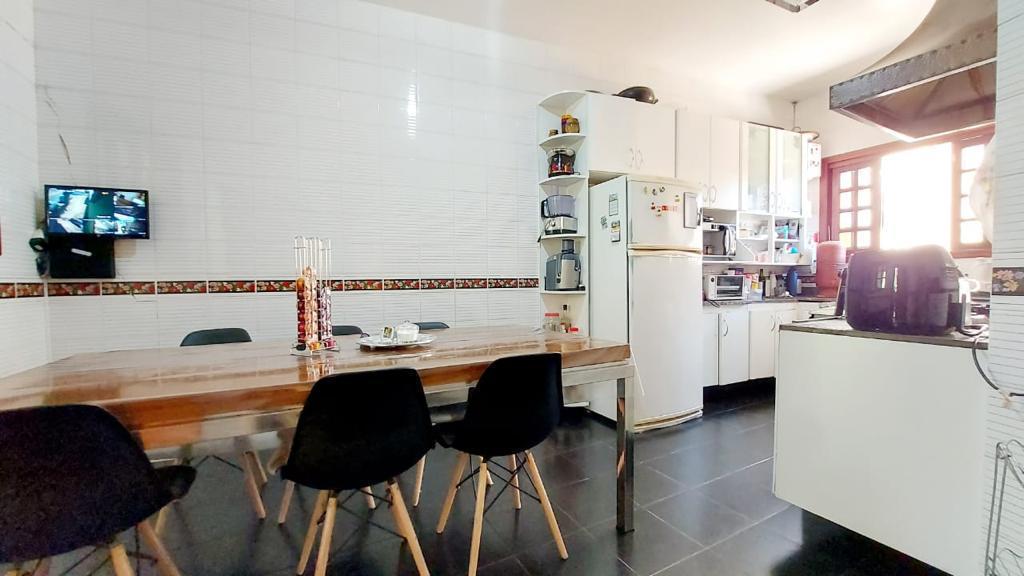 Casa à venda com 5 quartos, 79m² - Foto 38