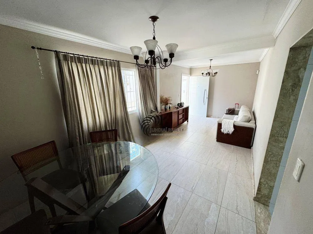 Casa, 4 quartos, 247 m² - Foto 2