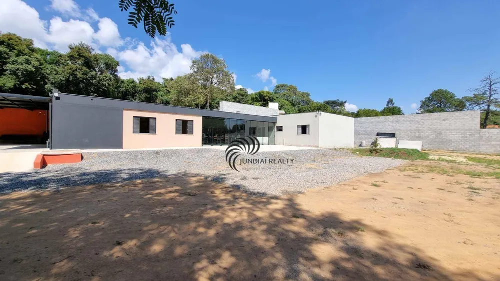Chácara, 6 quartos, 3040 m² - Foto 1