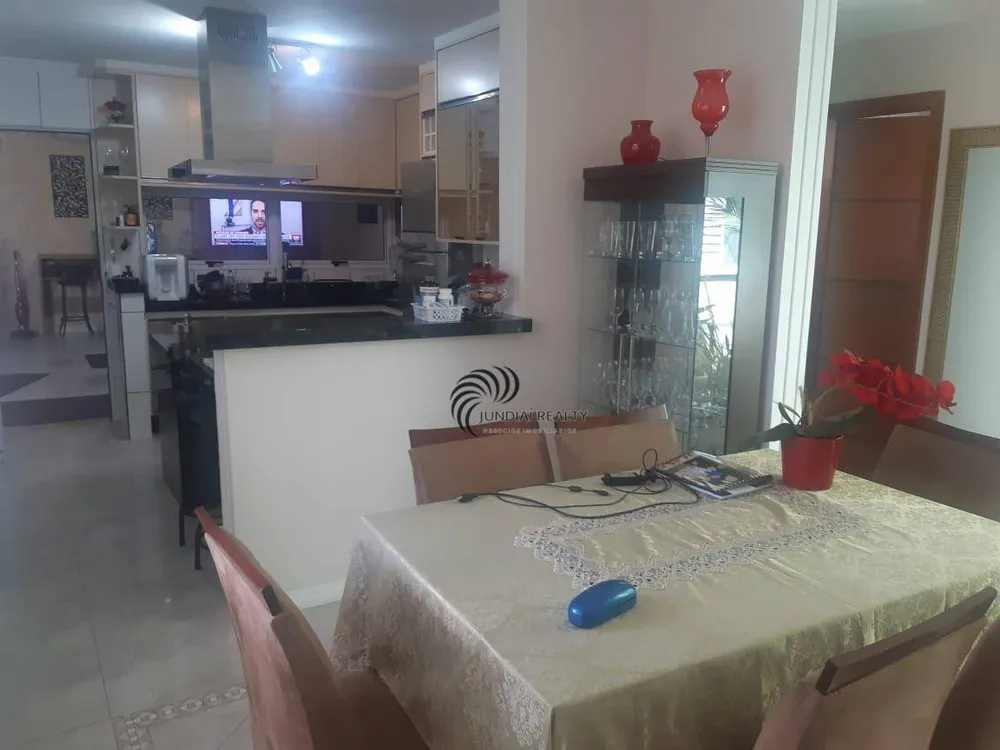 Casa, 3 quartos, 210 m² - Foto 2